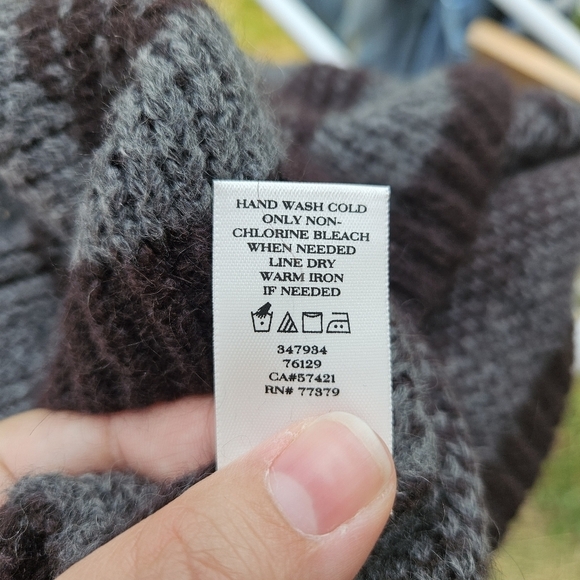 Ann Taylor gray and brown sweater angora alpaca size medium - Picture 6 of 6